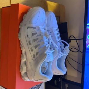 8.5 nike read 8 tr mesh